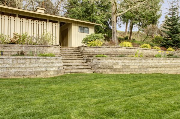 Retaining Wall Construction in Ypsilanti