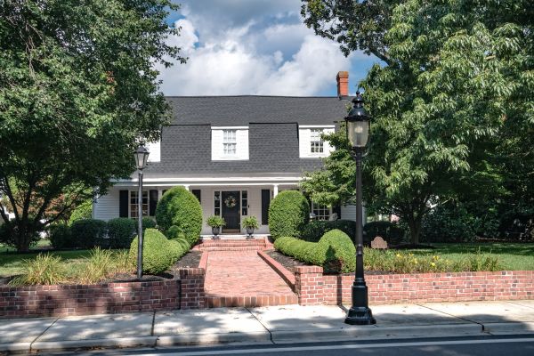 Brick Landscaping Service in Ypsilanti